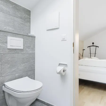 Apartment Ari Village Loft At Ascot
